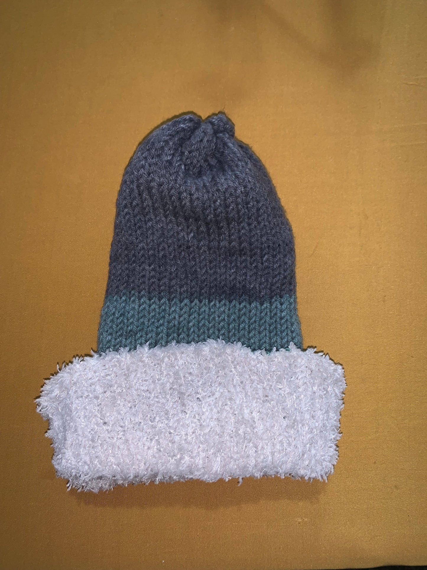 Fluffy Knitted Beanie - Adult